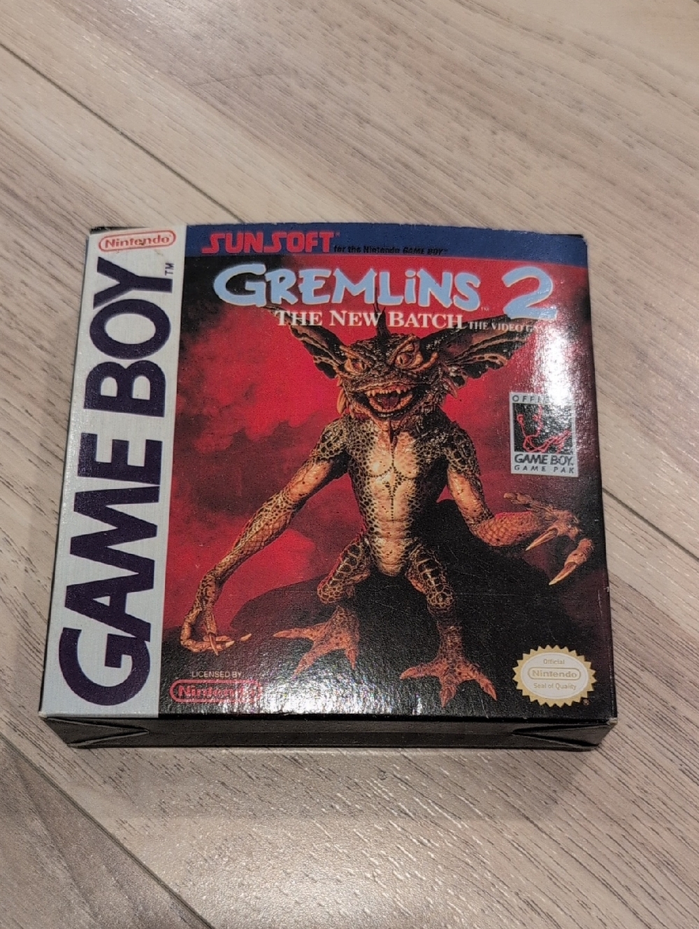 Nintendo Sunsoft Gremlins 2: The New Batch Game Boy Box - CIB